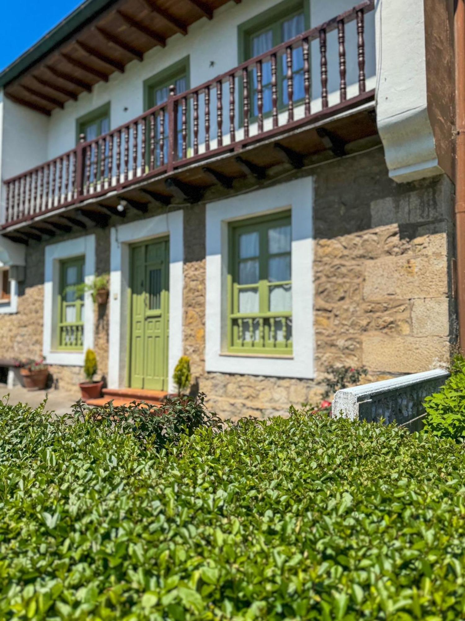Mies De Sabres * Santillana del Mar